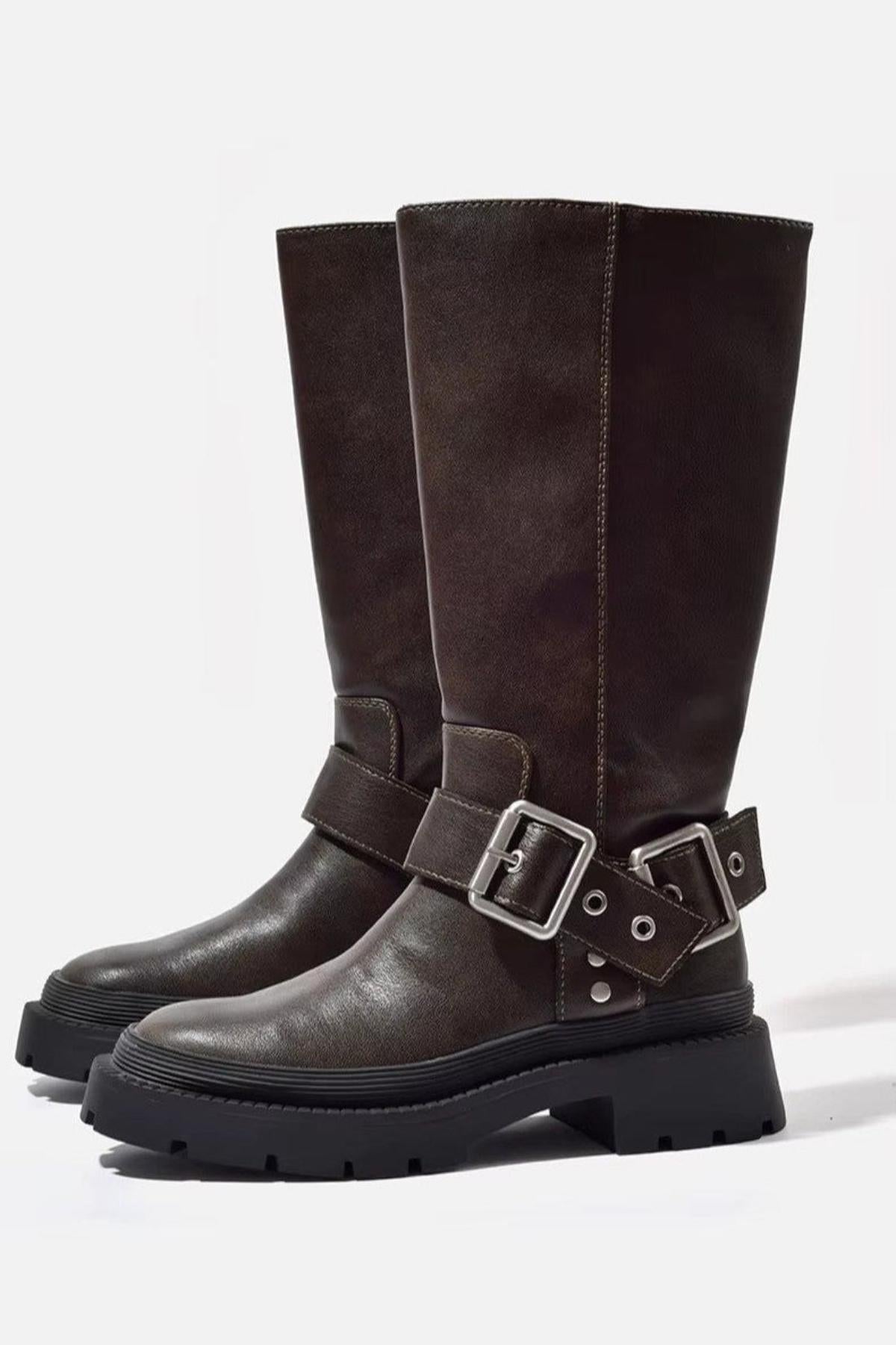 Botas planas gruesas hasta la rodilla